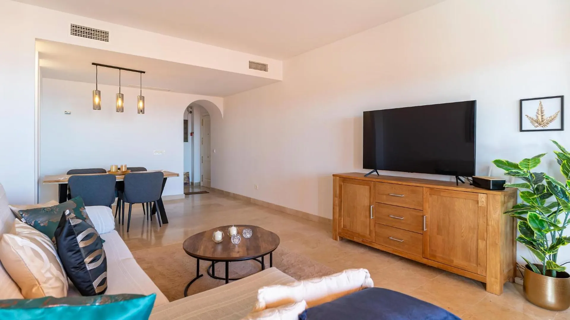 Nice Apartment In Manilva With Wifi